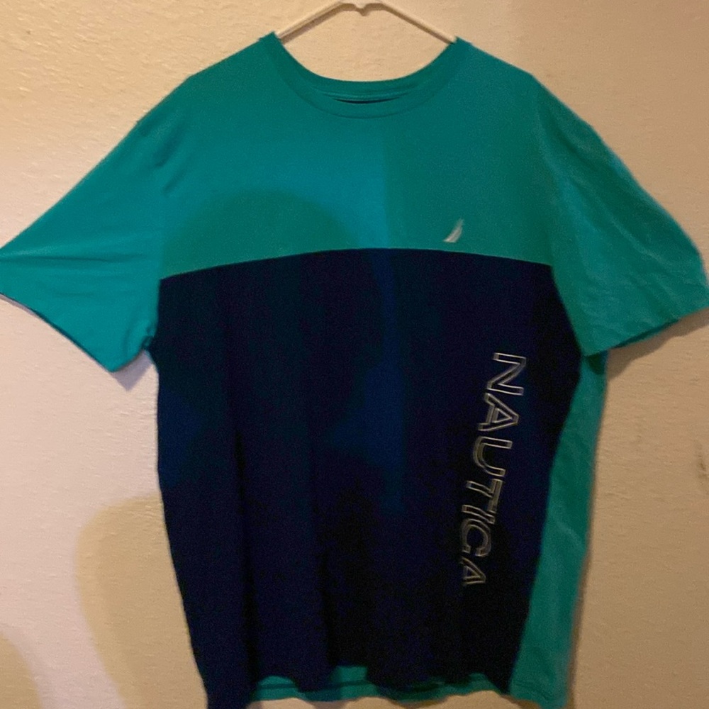 Cyan tee shirt from nautica